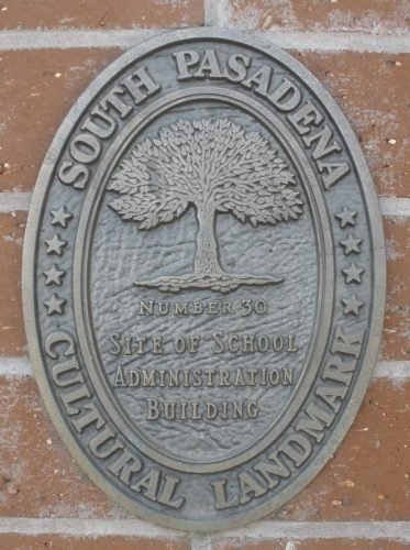 Plaque