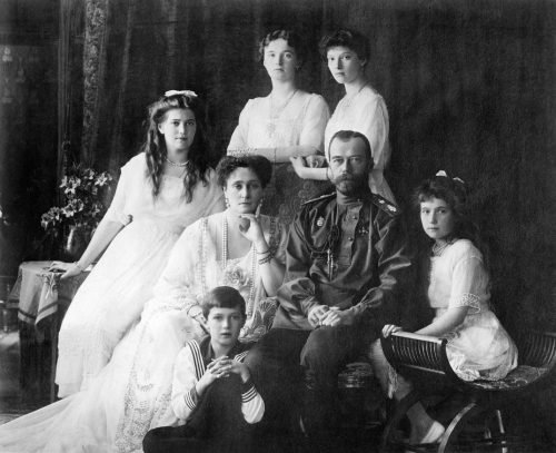 RomanovFamily.jpg