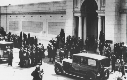 1926, Rudolph Valentino's Funeral